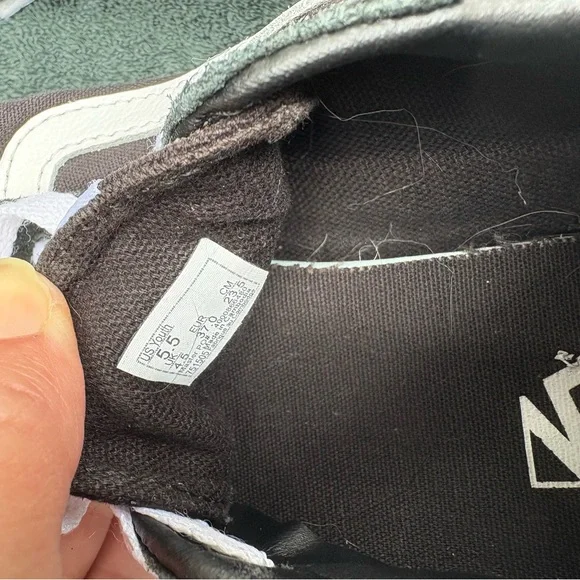 Vans Black and White Classic Sneakers - Picture 6 of 6